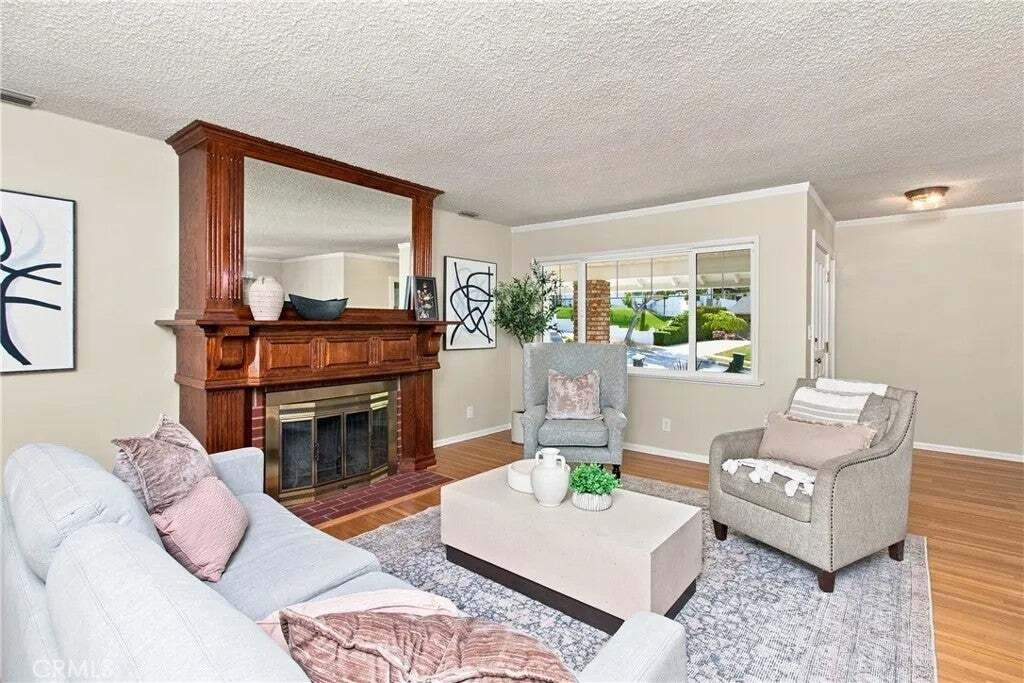 House in Burbank, California, United States 3 - 18649583