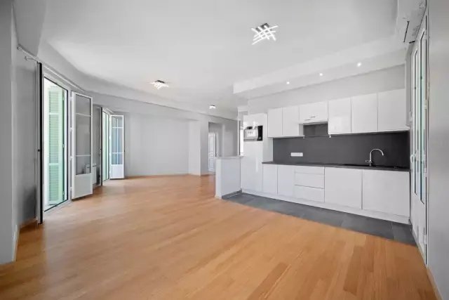Appartement à Nice, Provence-Alpes-Côte d'Azur, France 3 - 16333864