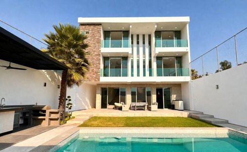 House in Temixco, Morelos, Mexico 1