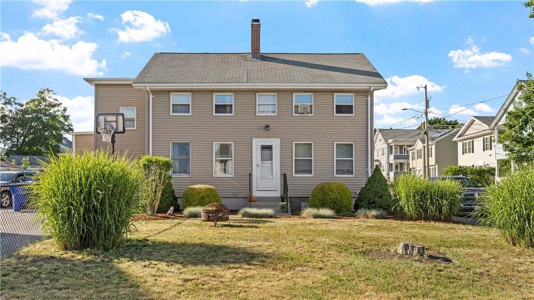 Pawtucket, Rhode Island, United States 3 - 18648943