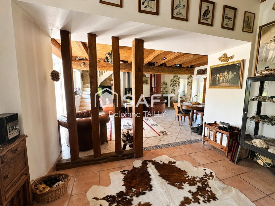 House in Marais, Saint-Etienne-de-Montluc, France 4 - 18650382