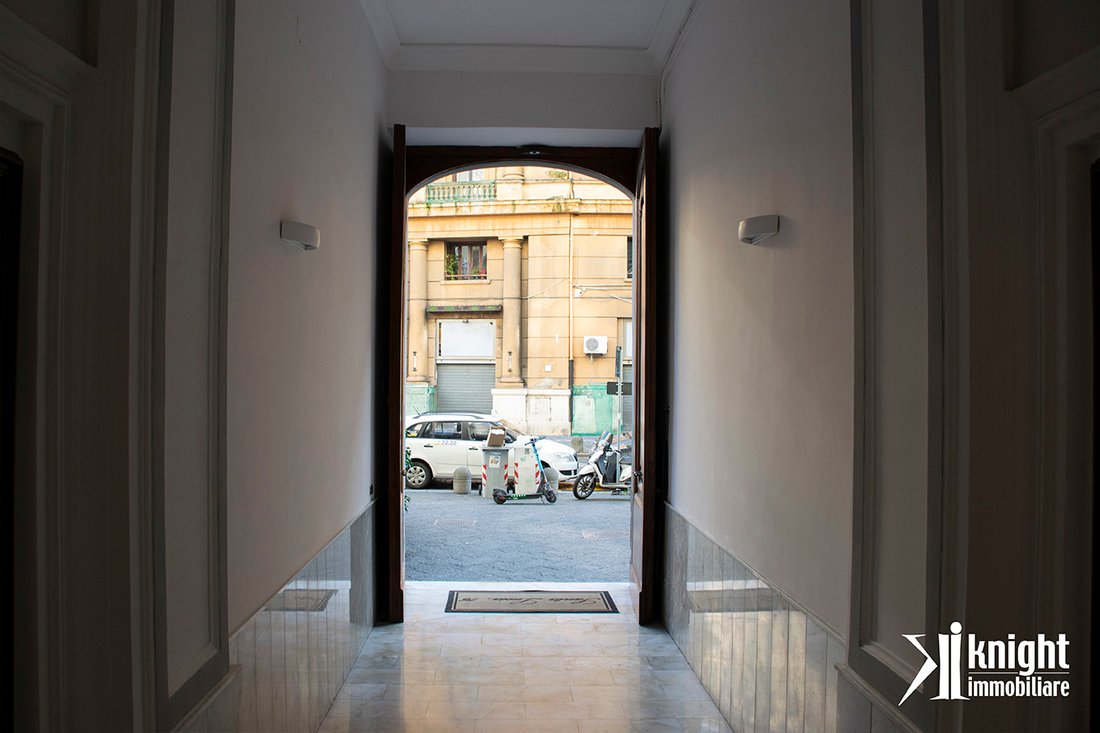 Apartment in Santa Lucia, Naples, Campania 1 - 18648977