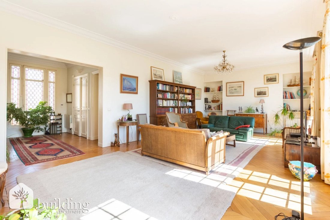 Apartment in La Fourche-Guy Môquet, Paris 17e Arrondissement, Paris 4 - 18649399