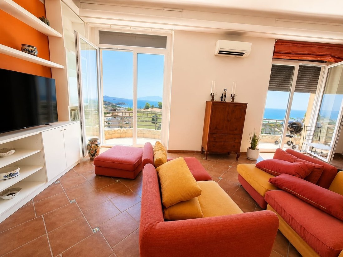 Apartment in Naples, Campania, Italy 3 - 18648983