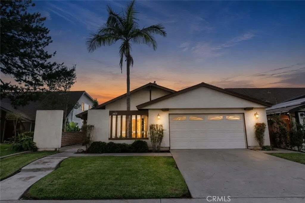 House in Tustin, California, United States 1 - 18649572