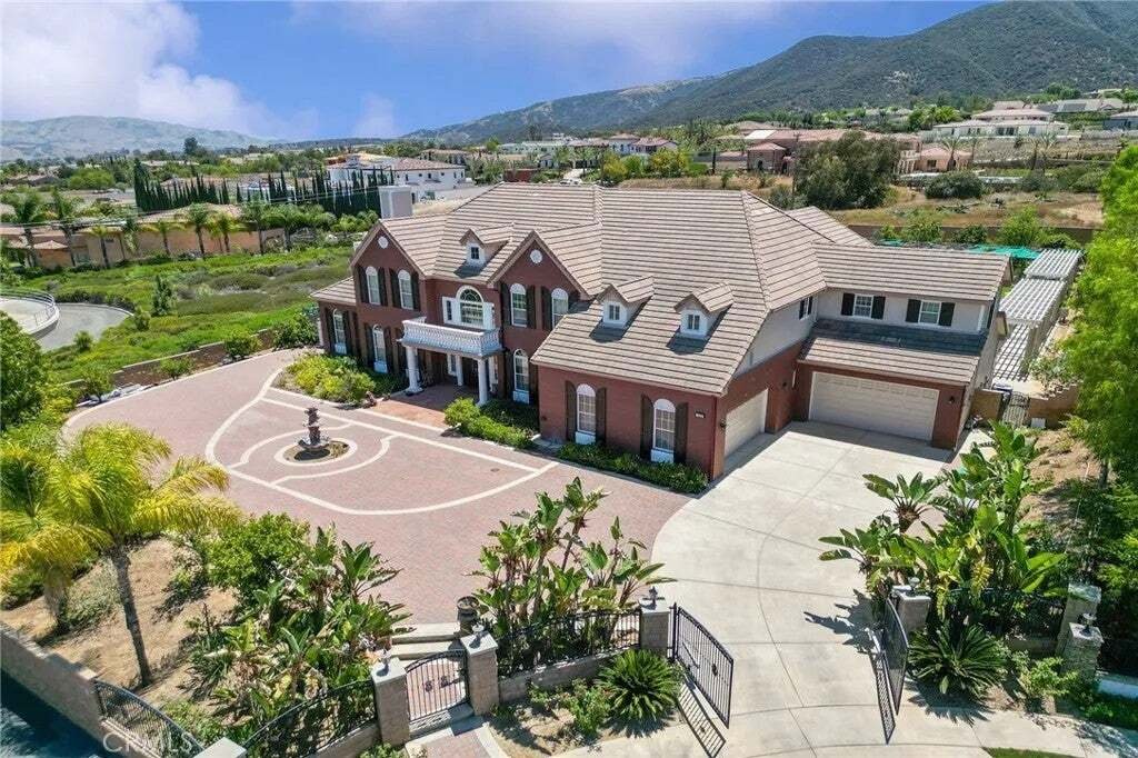 House in Corona, California, United States 2 - 18649582