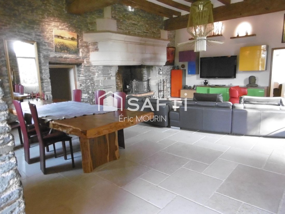 House in Vallons-de-L'Erdre, Pays de la Loire, France 2 - 18650374
