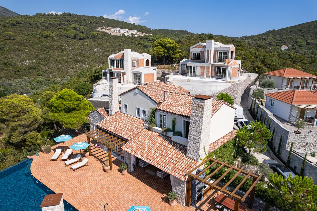 Villa in Luštica, Montenegro 1 - 18594173