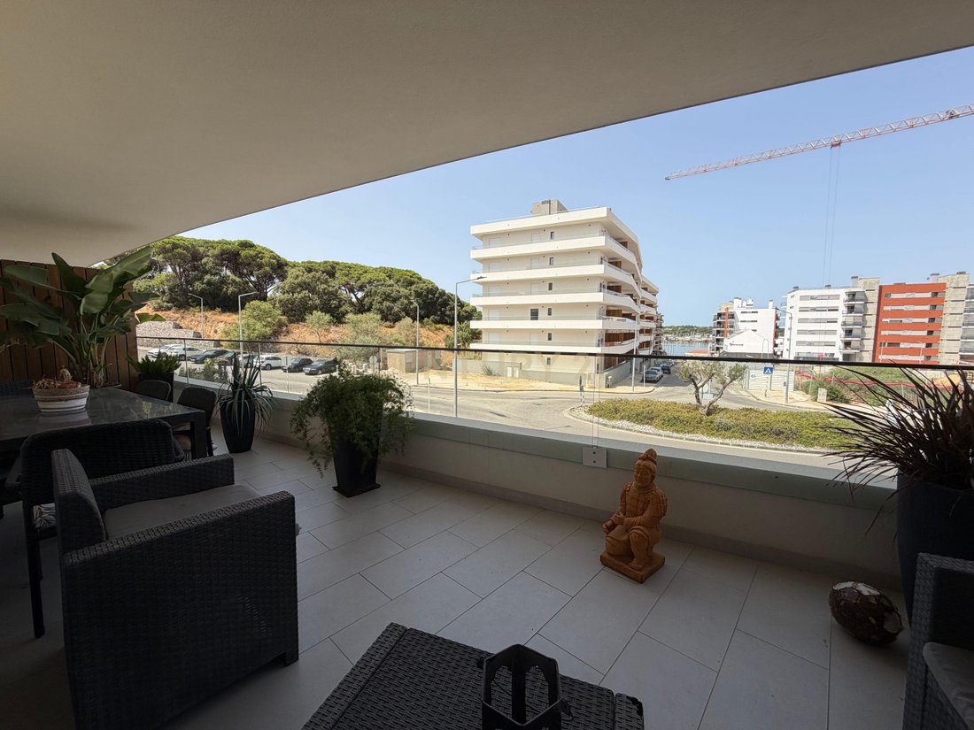 Apartment in Seixal, Arrentela e Aldeia de Paio Pires, Setubal, Portugal 1 - 18649896