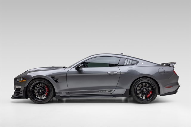 Coupe in Newport Beach, CA, United States 3 - 18649982
