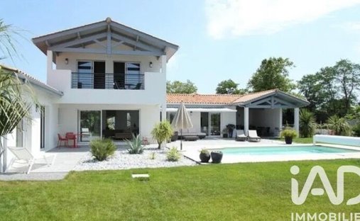 Land in Arcangues, Neu-Aquitanien, Frankreich 1