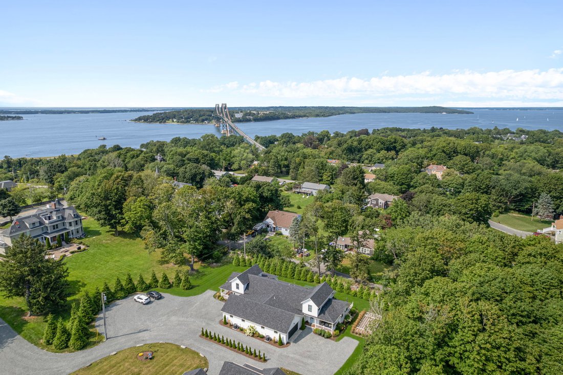 Condo in Portsmouth, Rhode Island, United States 2 - 18648677