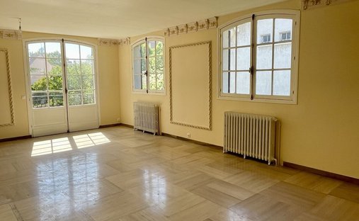 House in Les Dures Terres, Eaubonne, France 1