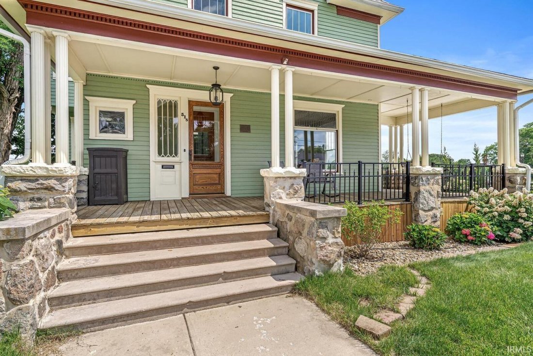 House in Mishawaka, Indiana, United States 2 - 18649771