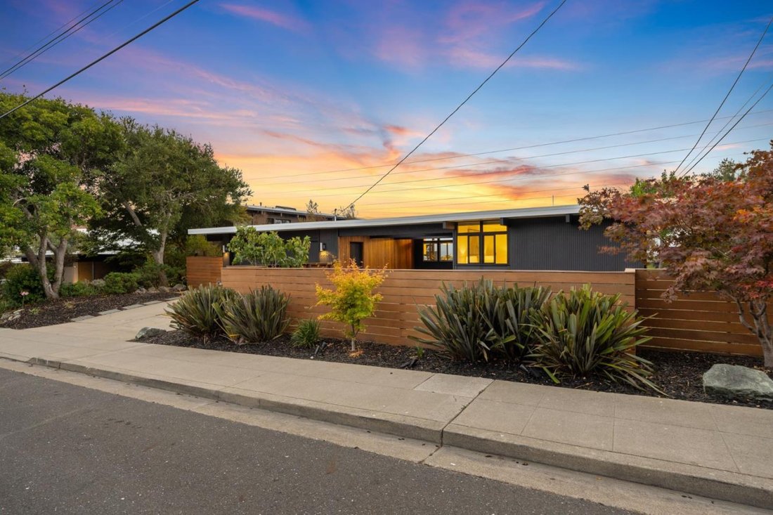 House in San Mateo, California, United States 4 - 18648878