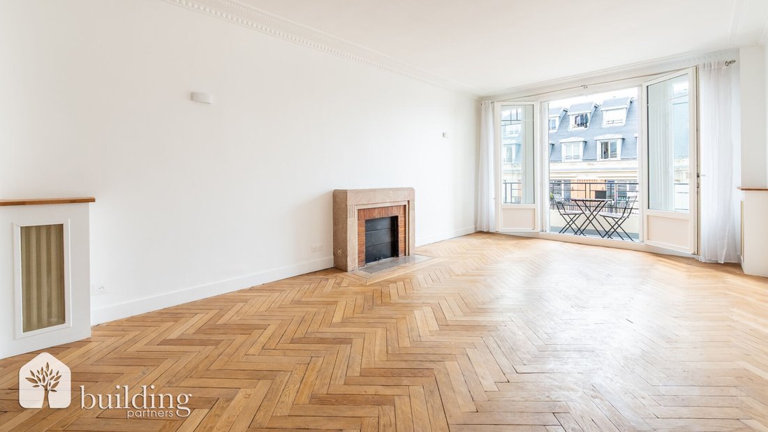 Apartment in La Fourche-Guy Môquet, Paris 17e Arrondissement, Paris 3 - 18649307
