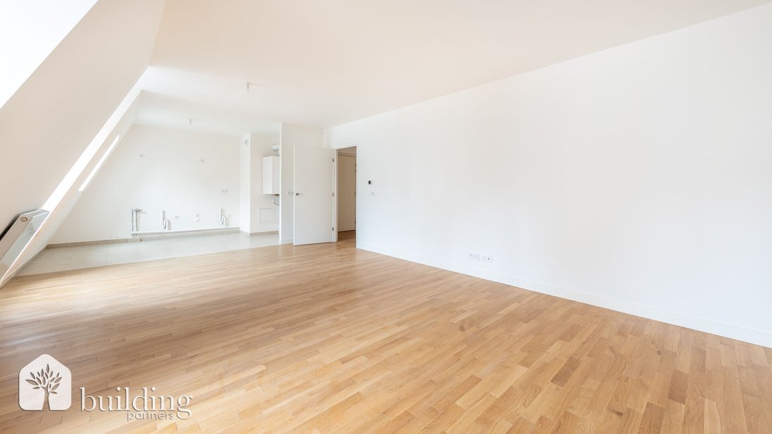 Apartment in La Fourche-Guy Môquet, Paris 17e Arrondissement, Paris 5 - 18649299
