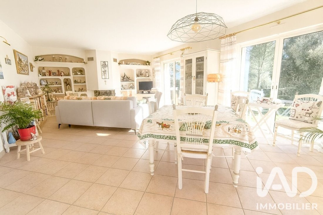 House in La Motte, Provence-Alpes-Côte d'Azur, France 4 - 18650533