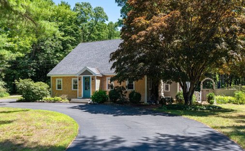 House in Lee, New Hampshire, United States 1