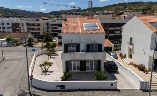 Townhouse in Arruda dos Vinhos, Lisbon, Portugal 1