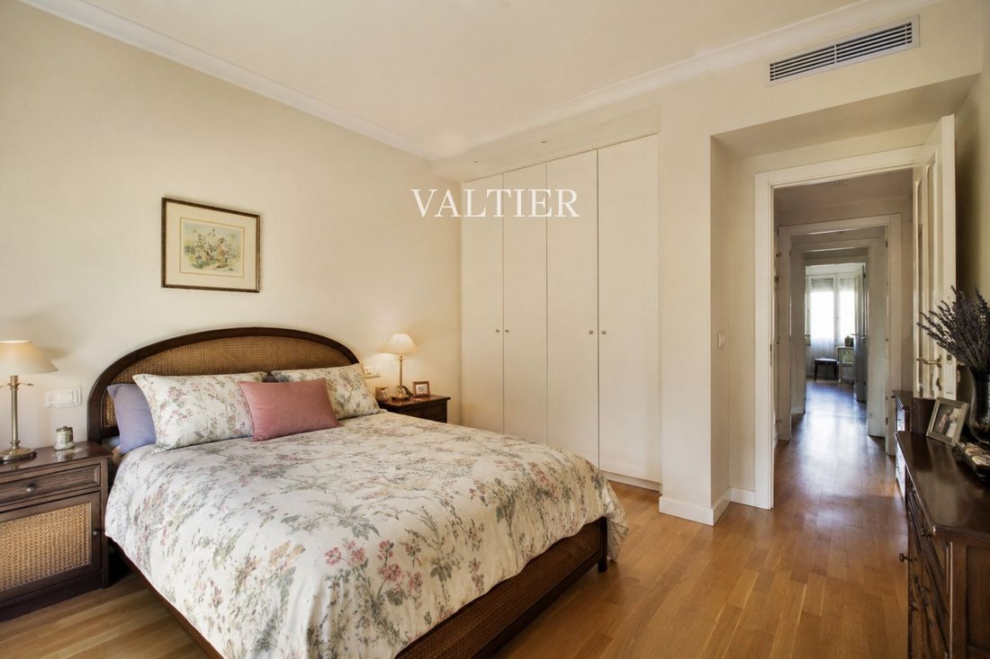 Apartment in Chamberi, Madrid, Spain 4 - 18649201