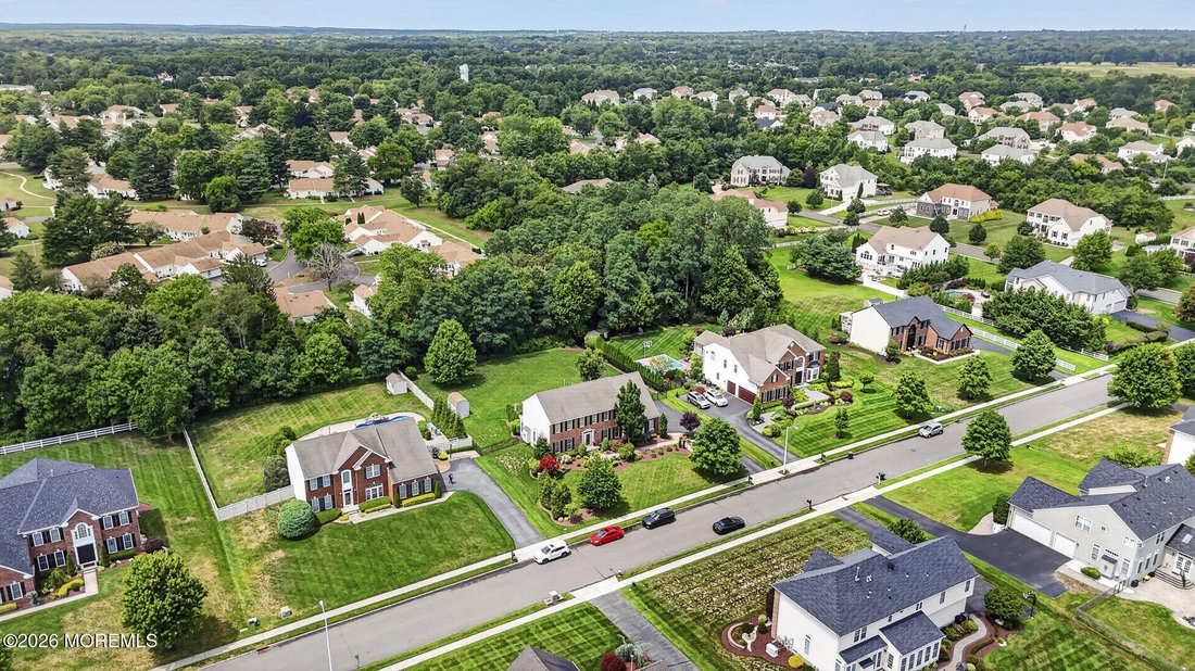 House in Freehold Township, New Jersey, United States 5 - 18648764