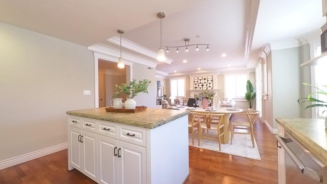 Condo in Burlingame, California, United States 5 - 18648895