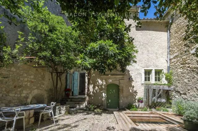 House in Oppède, Provence-Alpes-Côte d'Azur, France 1 - 16832852