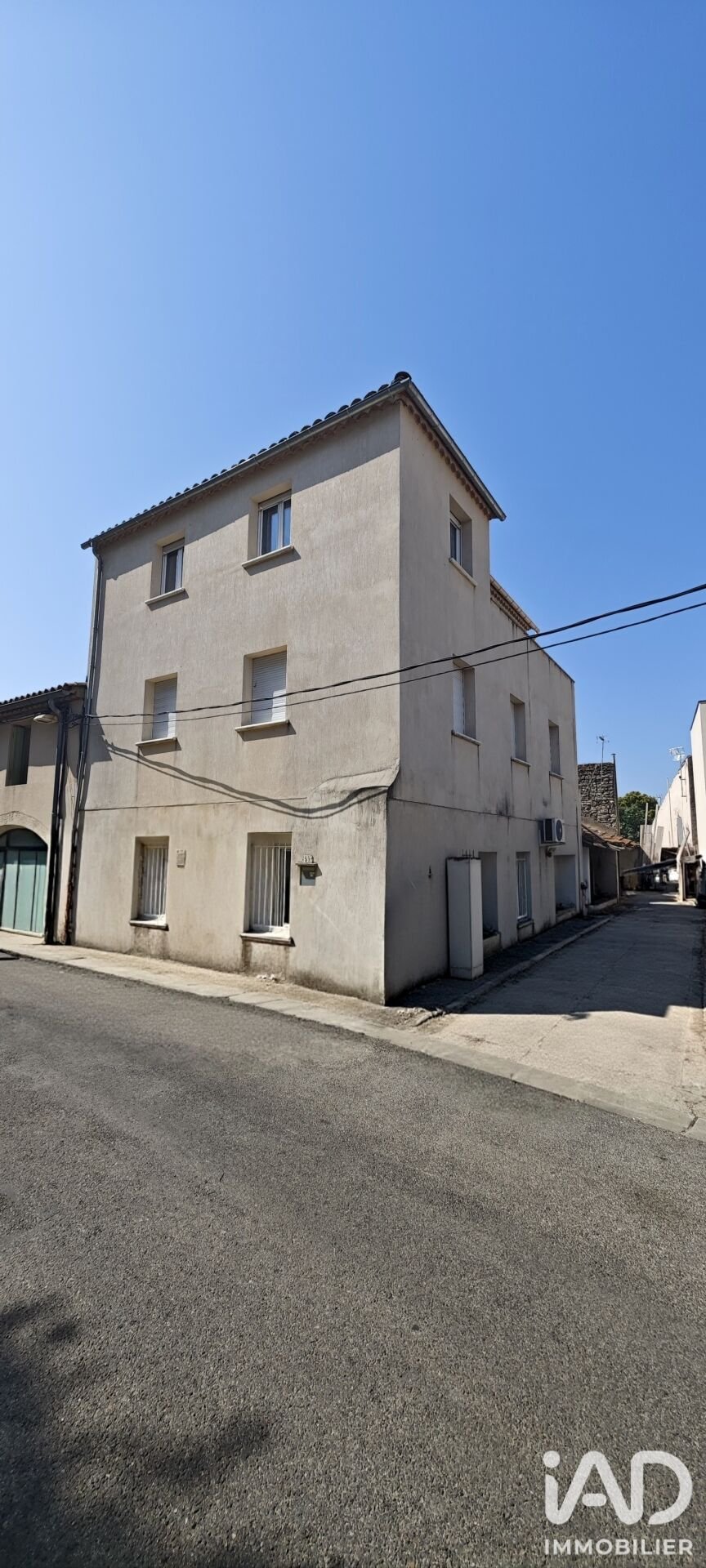 Hôpital, Nimes, France 1 - 18650578