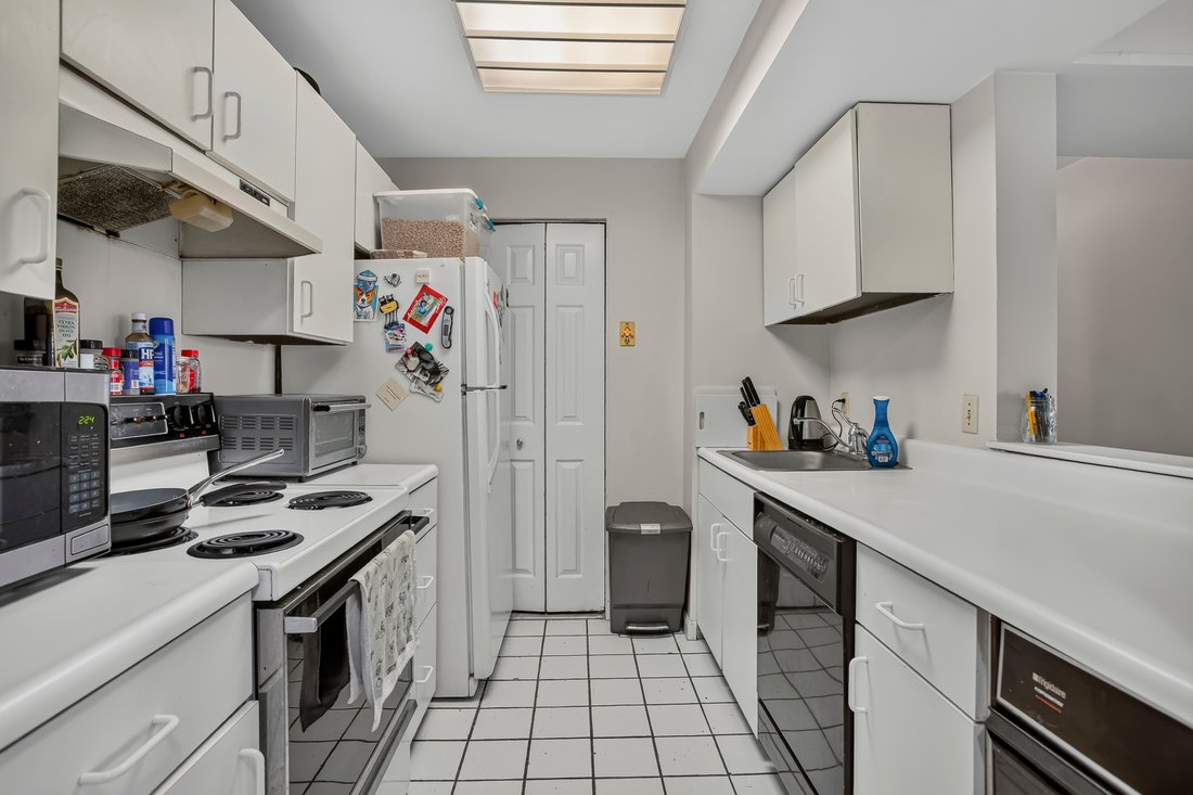 Condo in Boston, Massachusetts, United States 4 - 18648678