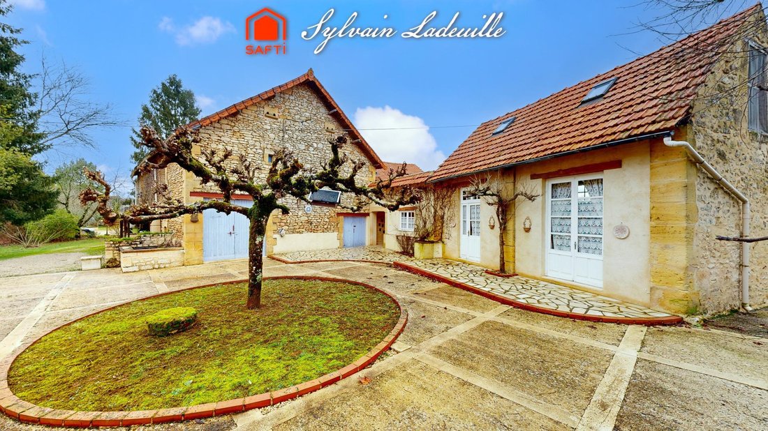 House in Meyrals, Nouvelle-Aquitaine, France 1 - 18650370