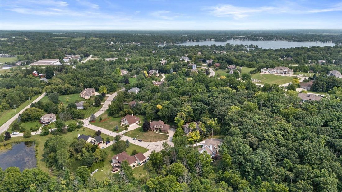 House in Muskego, Wisconsin, United States 4 - 18648837