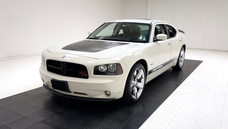 Sedan in Morgantown, United States 1 - 18649691