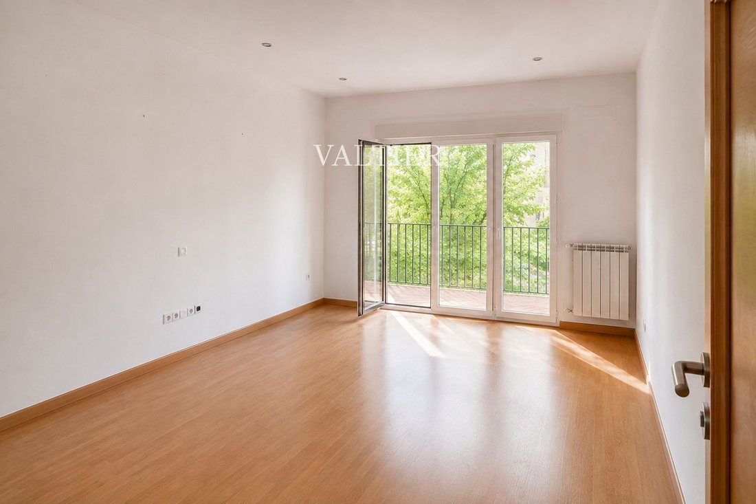 Apartment in Barrio Salamanca, Madrid, Spain 2 - 18649224