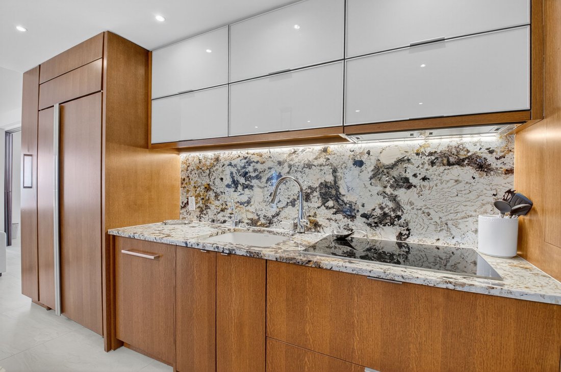 Condo in Boca Raton, Florida, United States 3 - 18648674