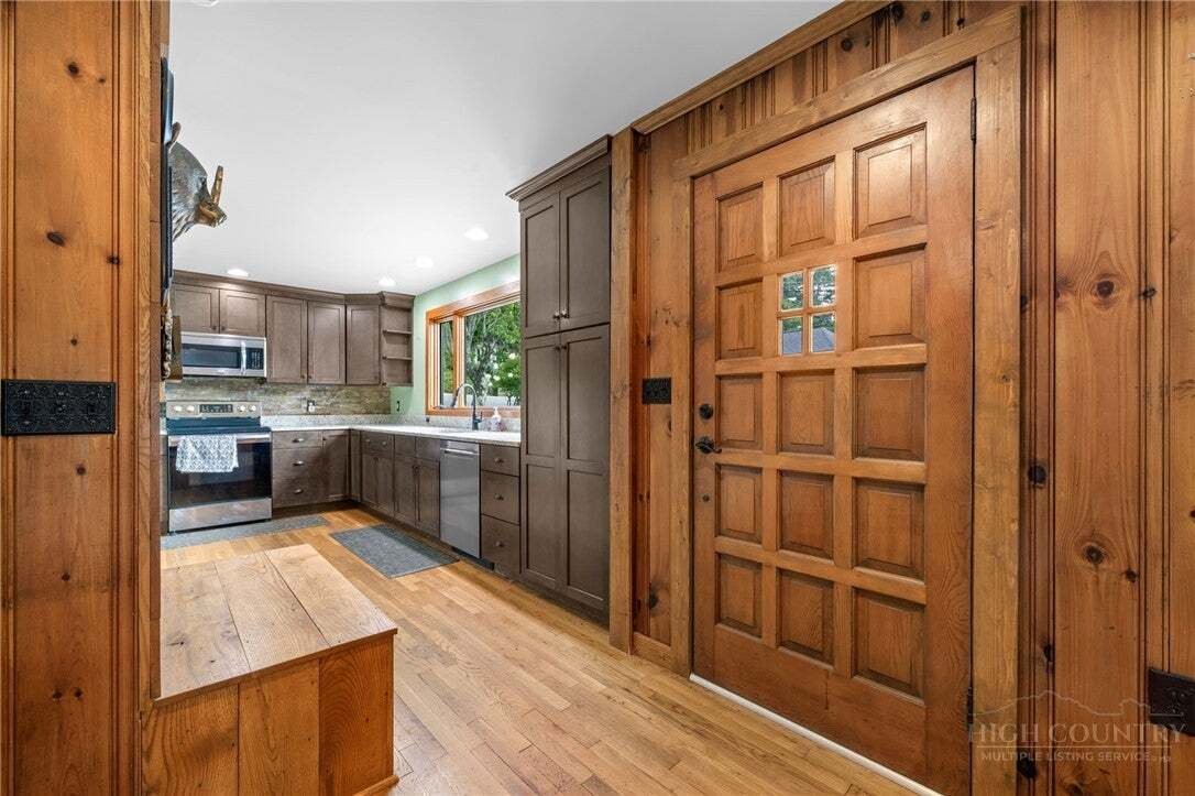 House in Blowing Rock, North Carolina, United States 3 - 18648932