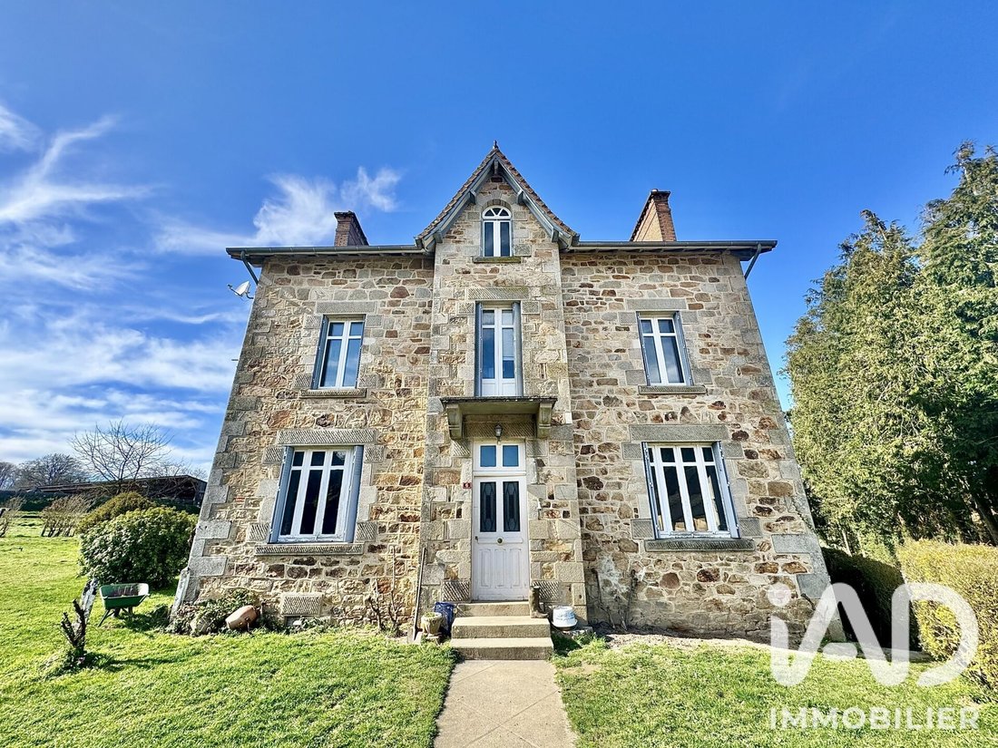 House in Chateau-Chervix, Nouvelle-Aquitaine, France 1 - 18650530