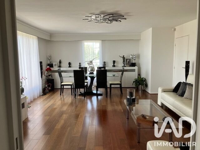 Apartment in Parc-La Boule- Champs Pierreux, Nanterre, France 1 - 18650567