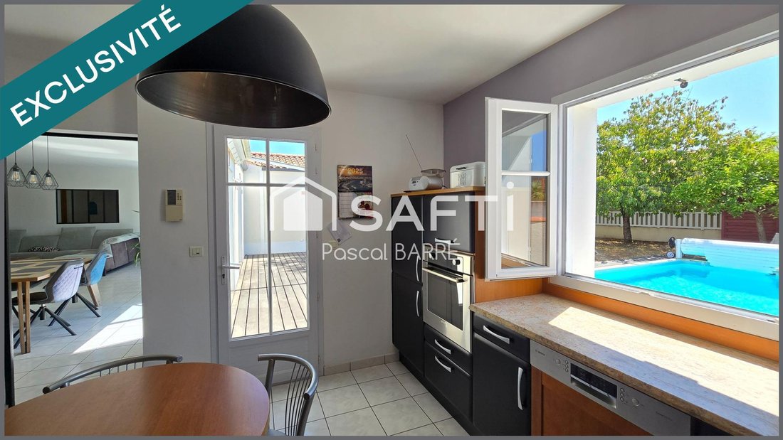 House in L'Ile-d'Olonne, Pays de la Loire, France 2 - 17713434