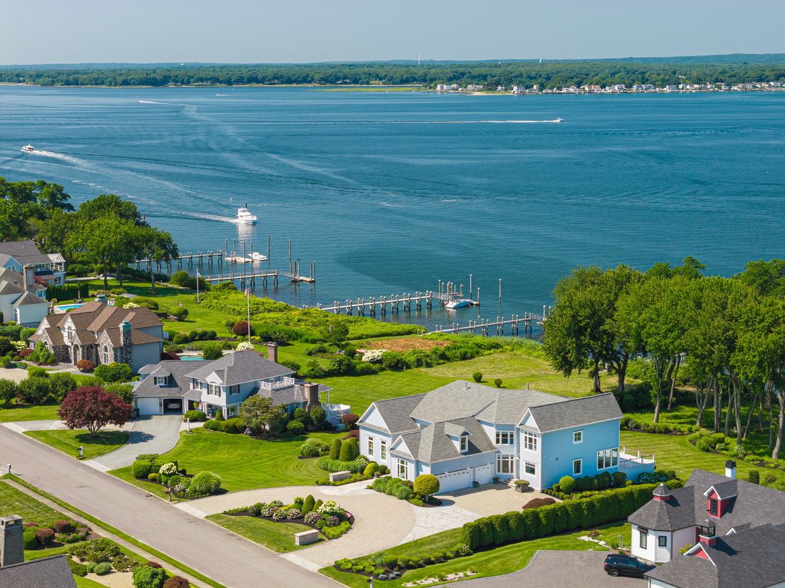 Warwick, Rhode Island, United States 2 - 18649693
