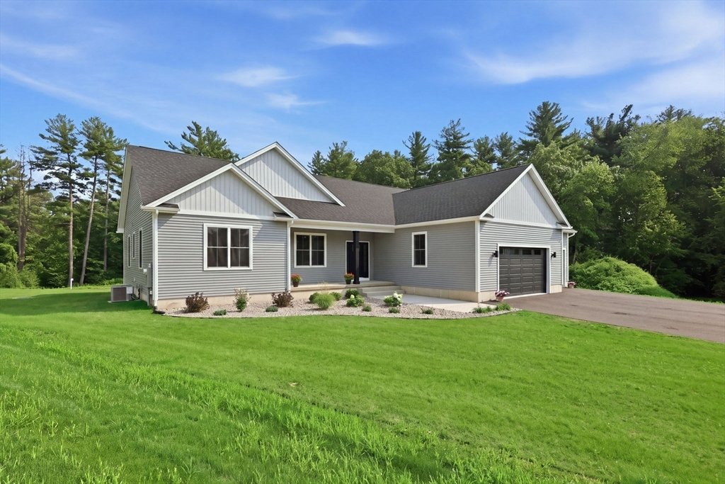 House in Southwick, Massachusetts, United States 3 - 18649372
