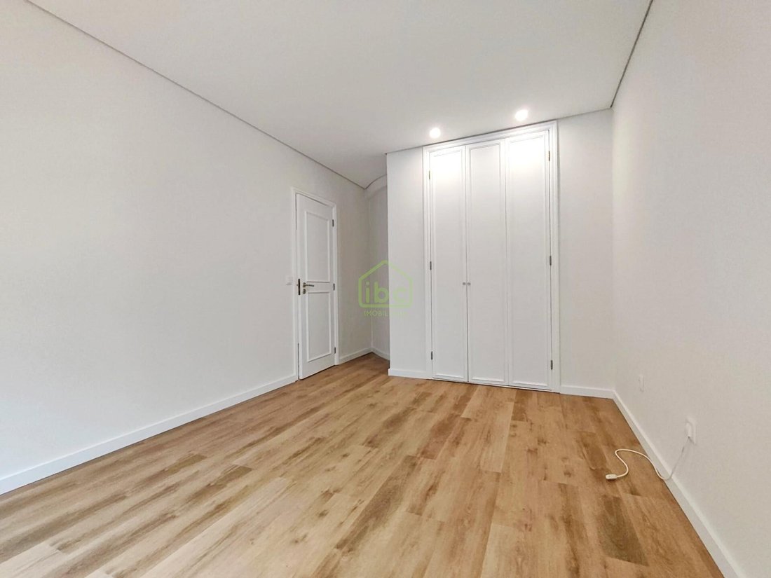 Apartment in Povoa de Varzim, Beiriz e Argivai, Porto District, Portugal 4 - 18649952