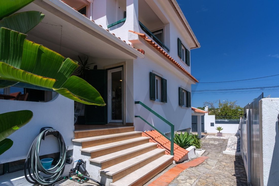 Townhouse in Charneca de Caparica e Sobreda, Setubal, Portugal 2 - 18649962