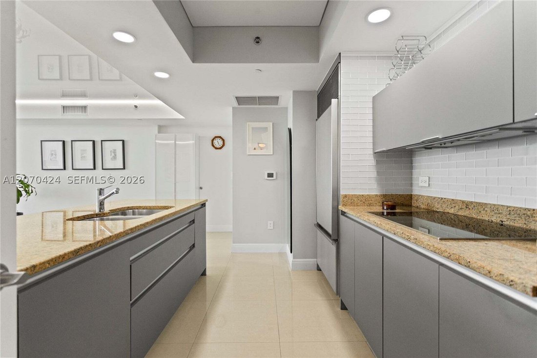 Condo in Golden Beach, Florida, United States 5 - 18648793