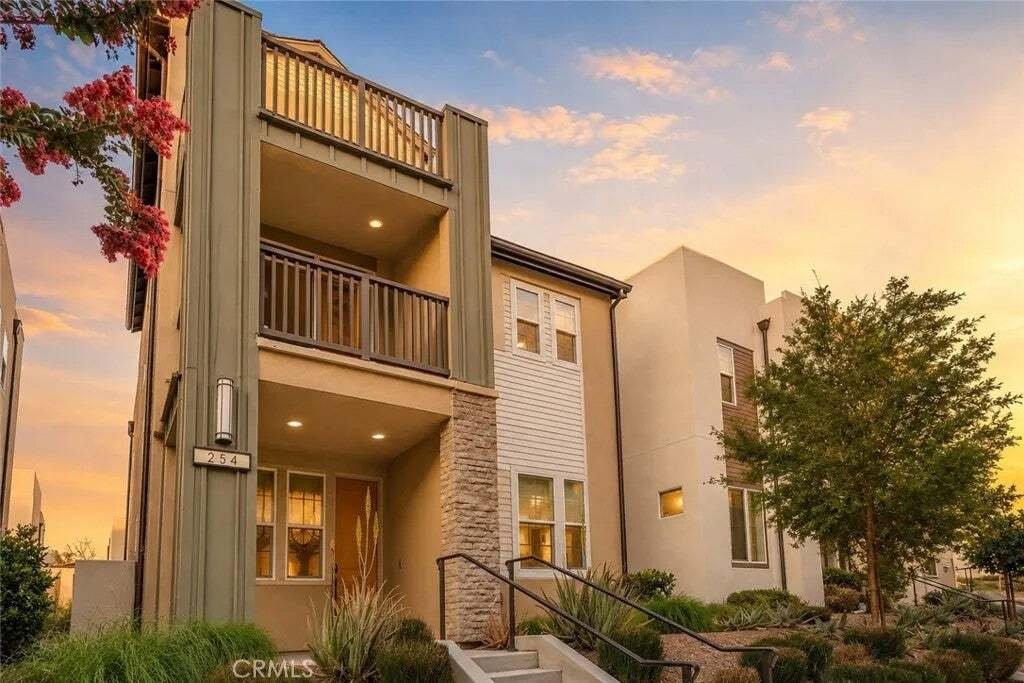 Condo in Irvine, California, United States 1 - 18649528