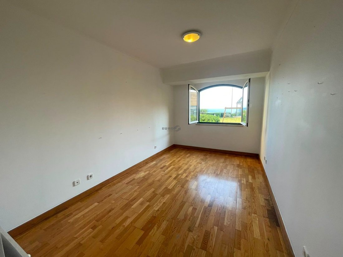 Apartment in Carcavelos e Parede, Lisbon, Portugal 4 - 18648940