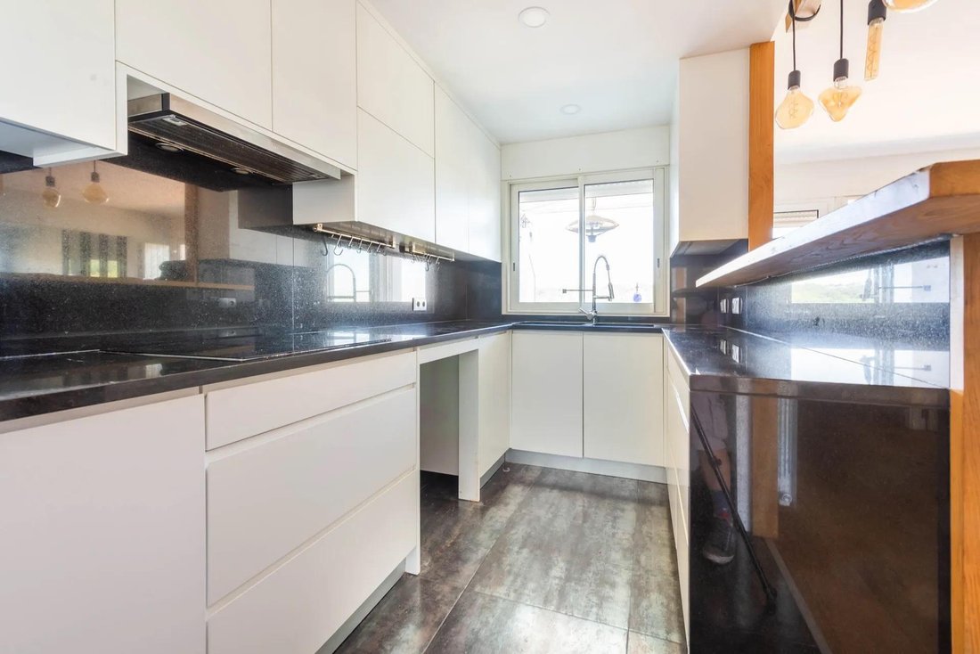 Apartment in Gressets-Centre-Garenne-Bechevet, La Celle-Saint-Cloud, France 3 - 18650386