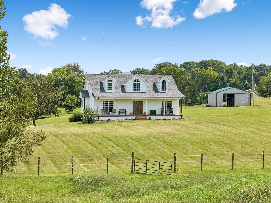 House in Springfield, Tennessee, United States 1 - 18649182