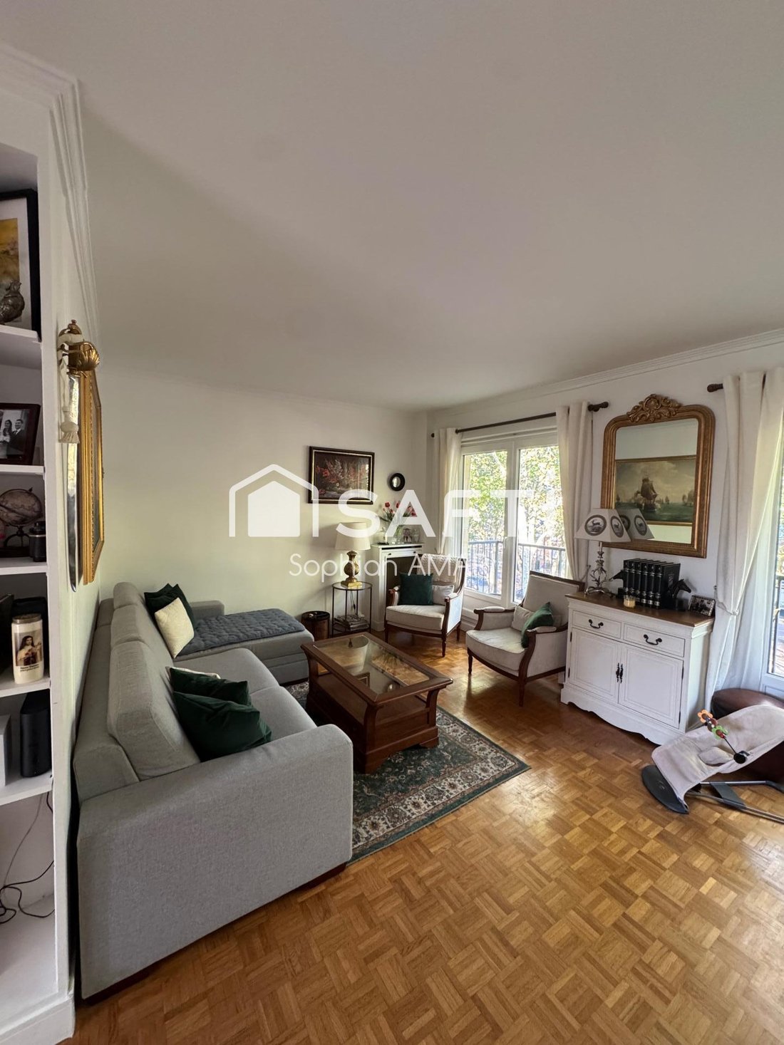 Apartment in Domaine National du Château, Versailles, France 1 - 18650381