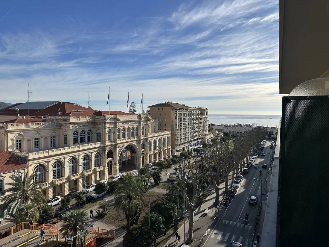 Apartment in Menton, Provence-Alpes-Côte d'Azur, France 1 - 15426181